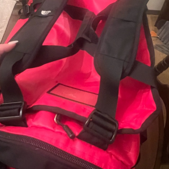 The North Face Base Camp Water-Resistant Duffle Bag Medium - Picture 9 of 11